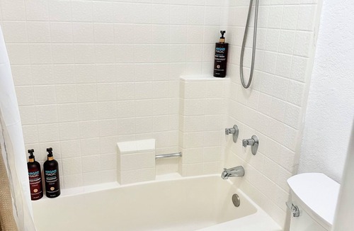 Spring Valley Apartment | Charming 1-bedroom, 20 mins to Airport, Beaches, Gaslamp