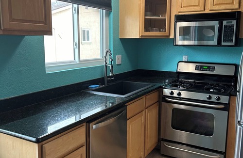 North Park Condo | Charming 1-bedroom condo with one garage space