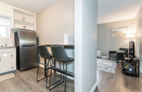 Fairport Harbor House | Charming 2-bedroom Suite with balcony overlooking the Lake in Fairport Harbor