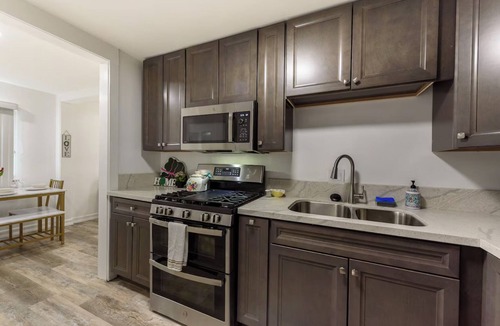 Mid-City Apartment | Charming 2-bedroom apartment in Central San Diego with AC!