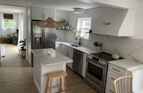 Camp Hill House | Charming Cape Cod close to downtown Harrisburg