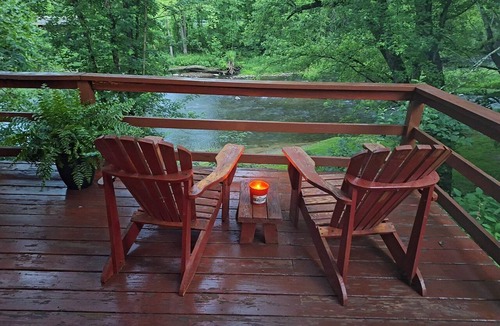 New Bedford Cabin | Charming Creekside Log Cabin with Wood Burning Stove Overlooking the Neshannock Creek, Western PA