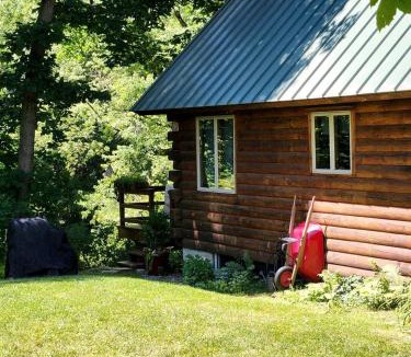New Bedford House | Charming Creekside Log Cabin with Wood Burning Stove Overlooking the Neshannock Creek, Western PA
