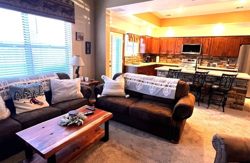 Seven Springs House | Charming Rustic Townhome in the Heart of the Villages at Seven Springs