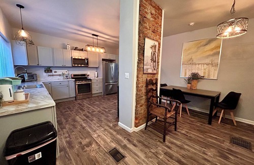 Millvale House | Close to Downtown, Hospitals and river Walking, biking & running trail.