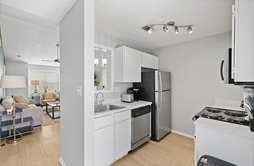 Milwood Apartment | Comfy 2BD Apt + King Bed | Cedar Park/North Austin