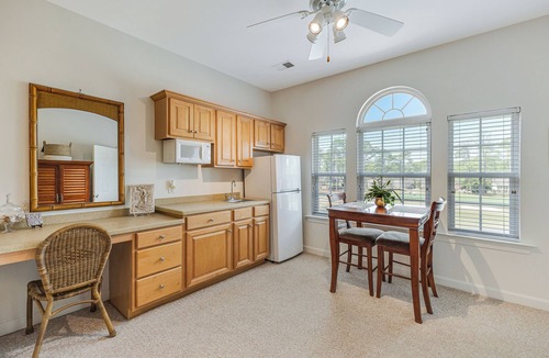 Sea Trail Condo | Condo in Sea Trail, GREAT GOLF view, Restaurants on site, pool at the complex.