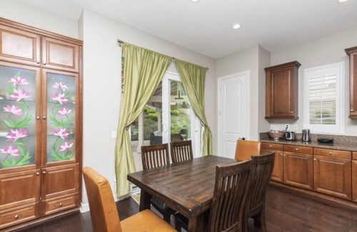Carmel Country Highlands House | Corner House in Cul de Sac - Hot Tub, AC, Parking