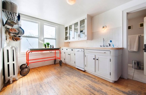 Northeast Minneapolis Arts District Apartment | Corner Store Loft w/SAUNA, Firepit, Private Deck!