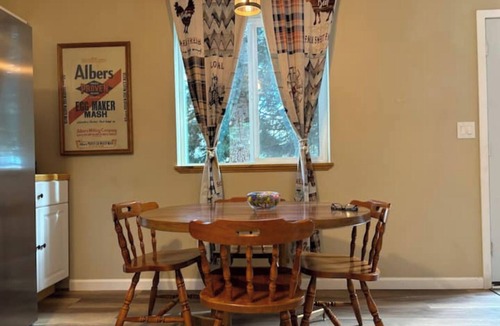 Enumclaw House | Country Barn Tree house