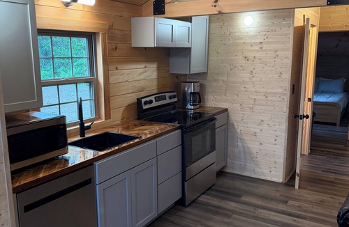 Huntsville Cabin | Coyote Ridge: NEW Private Ranch Cabin for Hunters & Families