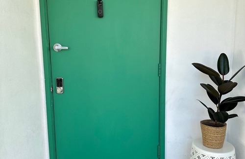 Marathon Condo | Cozy 1 bedroom 1 bath condo minutes from Sombrero beach.