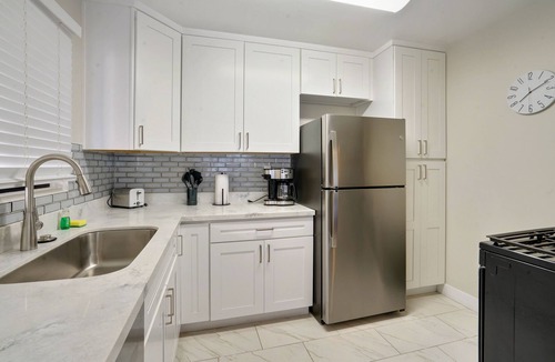 Civic Core Apartment | Cozy 2-Bedroom Apartment in Downtown/Little Italy SD