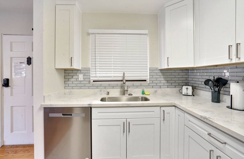 Civic Core Apartment | Cozy 2-Bedroom Apartment in Downtown/Little Italy SD