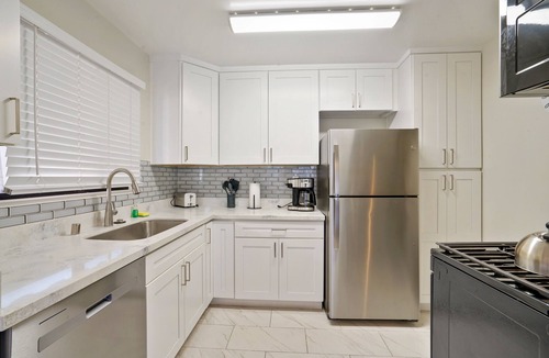 Civic Core Apartment | Cozy 2-Bedroom Apartment in Downtown/Little Italy SD