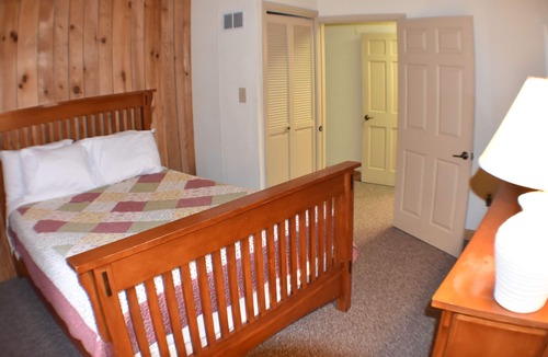 Stahlstown Cabin | Cozy 2 bedroom suite with living room. Close to hiking trails, ski resorts and family parks!