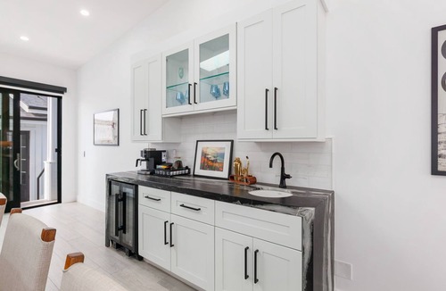 Clairemont House | Cozy California Modern Farmhouse Sauna + Hot tub + Outdoor living + Relax