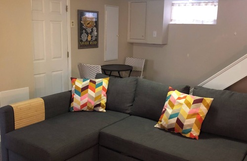 Mount Lebanon Apartment | Cozy guest suite in the heart of Mt. Lebanon