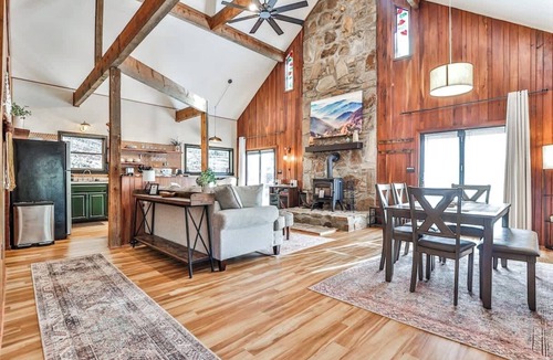 Sylva Cabin | Creekside Hideaway | Hot Tub Cedar Sauna Spa
