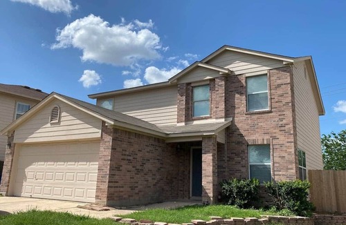 Berdoll Farms House | Crews OK Tesla Adjacent 7 Beds 4 BR 2.5 Bath