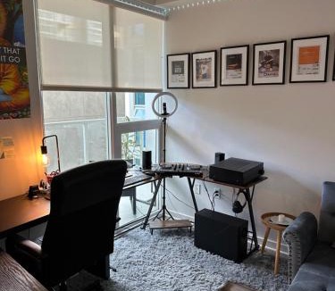 Civic Core Apartment | Cute and Cozy 1 Bed & Bath Apartment w/Office