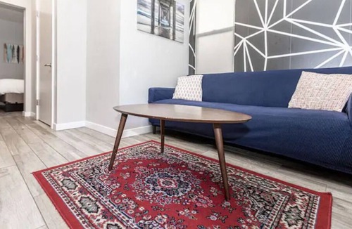 Old Town Apartment | CXVII