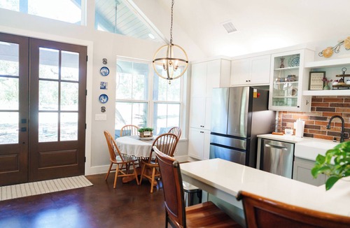 Dripping Springs House | Day Drippin’ Farmstay