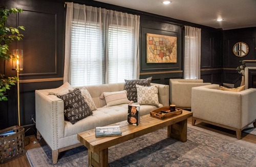 Peoria Heights House | Day Tripper.in the Heights