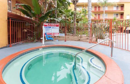 Del Cerro Hotel | Days Inn by Wyndham Mission Valley-SDSU
