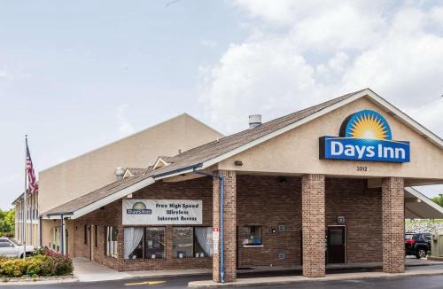 Talbot's Corner Hotel | Days Inn by Wyndham Nashville N Opryland/Grand Ole Opry