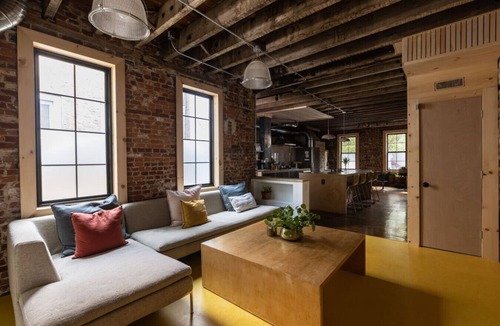 Olde Richmond Villa | Design Row House in Fishtown *Monthly Rentals*