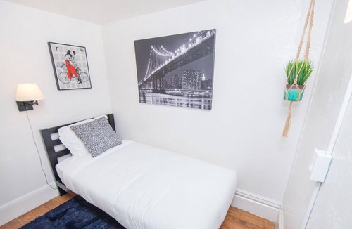 East Village House | Downtown San Diego Studio in the Heart of Gaslamp!