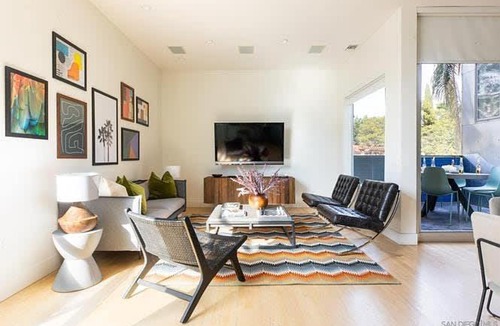 Little Italy House | Elegant 5BR with BBQ Balcony & City Views