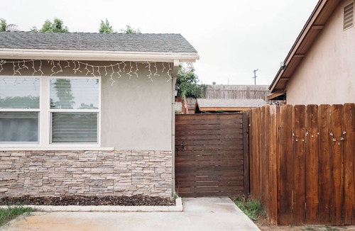 North Clairemont Apartment | Enjoy the simplicity of this quiet and central accommodation.