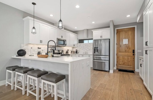 North Park Condo | Entire Brand New 2-Bedroom #5 Luxury Townhouse!
