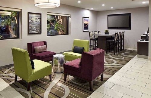 Mission Valley Hotel | Everything You Need For The Perfect Vacation - Two Family Ready Stays