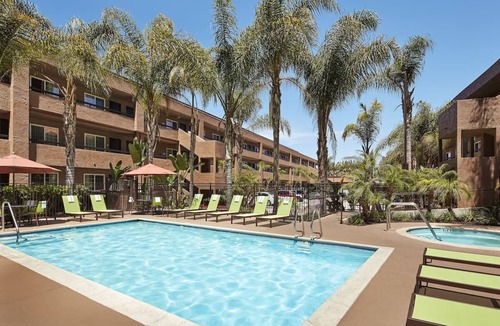 Mission Valley Hotel | Everything You Need For The Perfect Vacation - Two Family Ready Stays