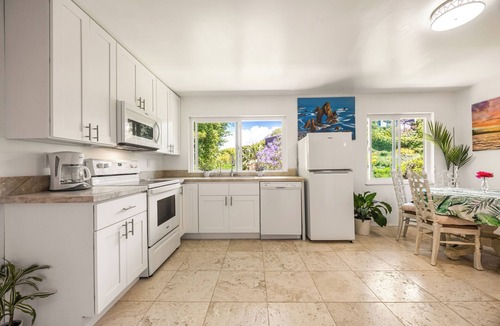 Hidden Valley House | Experience La Jolla: 3 bedrooms, Hot Tub, Game Room and Beautiful Views