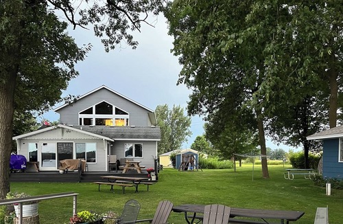 Grandy House | Experience Pokegama charm in our cozy 3 bedroom cabin.