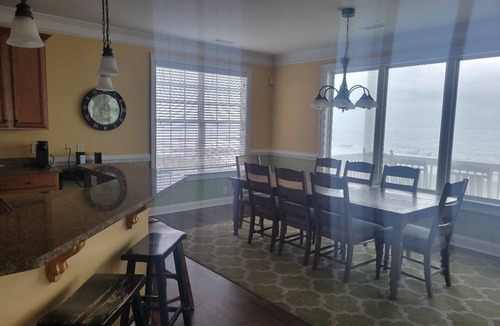 Inlet Harbour House | EXQUISITE OCEAN FRONT house, Heated Pool, Elevator, Pet friendly, Sleeps 18
