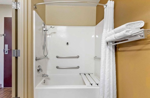 Sorrento Valley Hotel | Extended Stay America San Diego - Sorrento Mesa