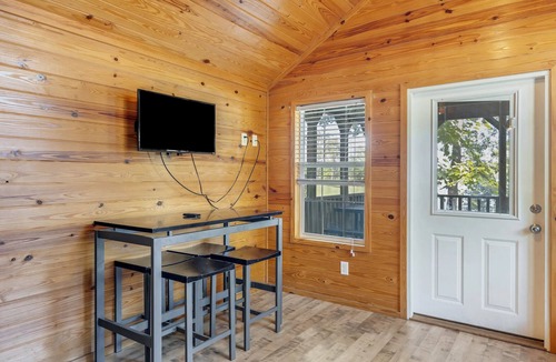 Pittsfield Cabin | Family Escape | 2 Units | Lakefront Cabin, Seasonal Pool & Water Activities