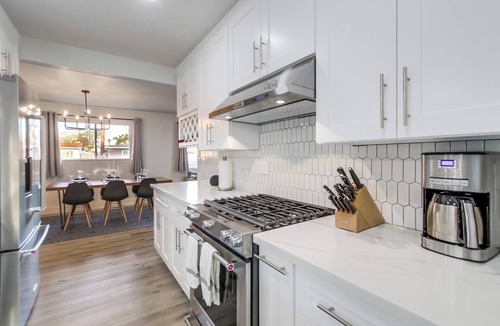 Clairemont House | Family-Friendly Modern Escape in San Diego