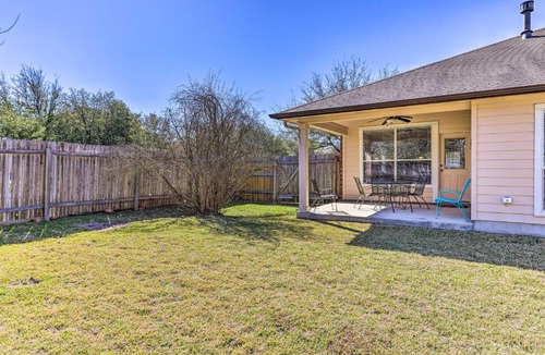 Buda House | Family-Friendly Rose Villa with Yard and Patio!