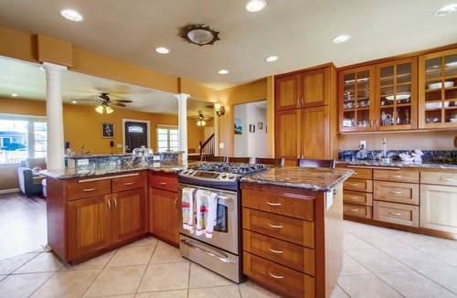 Beach Barber Tract House | Family-friendly vacation home newly renovated backyard 2 blocks from the beach ⛱️