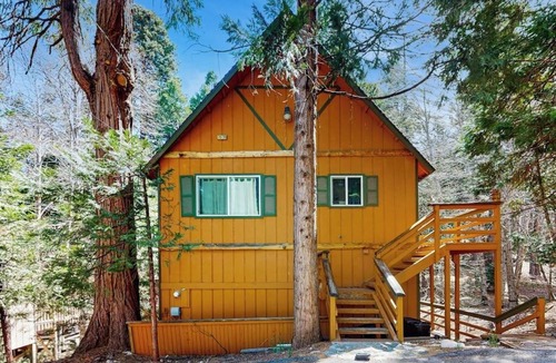 Cedar Glen House | Fantastic & private lake retreat with spacious deck - perfect location near town
