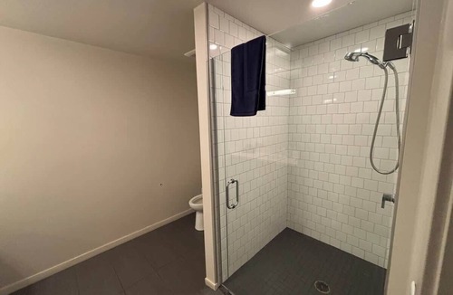 Pacific Terrace Apartment | Fully Furnished 1BR Downtown w/Wi-Fi Parking