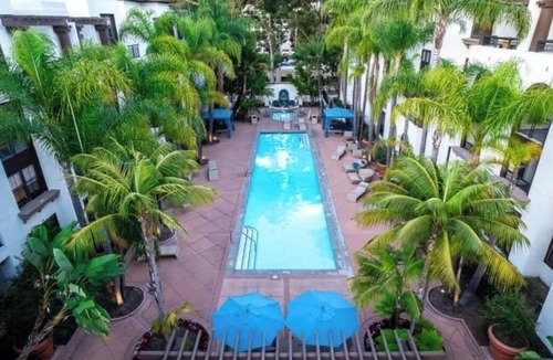 Mission Valley East Apartment | Fully Furnished 1BR in Misson Valley w/Parking