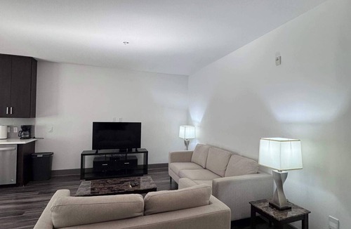 Kearny Mesa Apartment | Fully Furnished 1BR San Diego w/Wi-Fi Parking