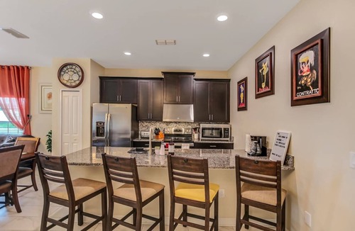 Kissimmee Villa | G-Gated Resort-5 miles to Disney-2 FREE Water Park